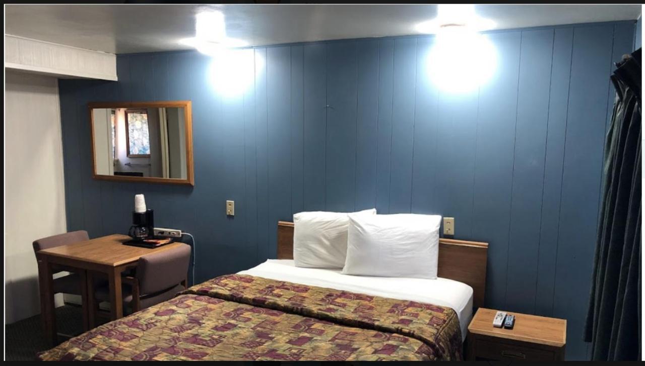 Wheatland Wyoming Motel מראה חיצוני תמונה